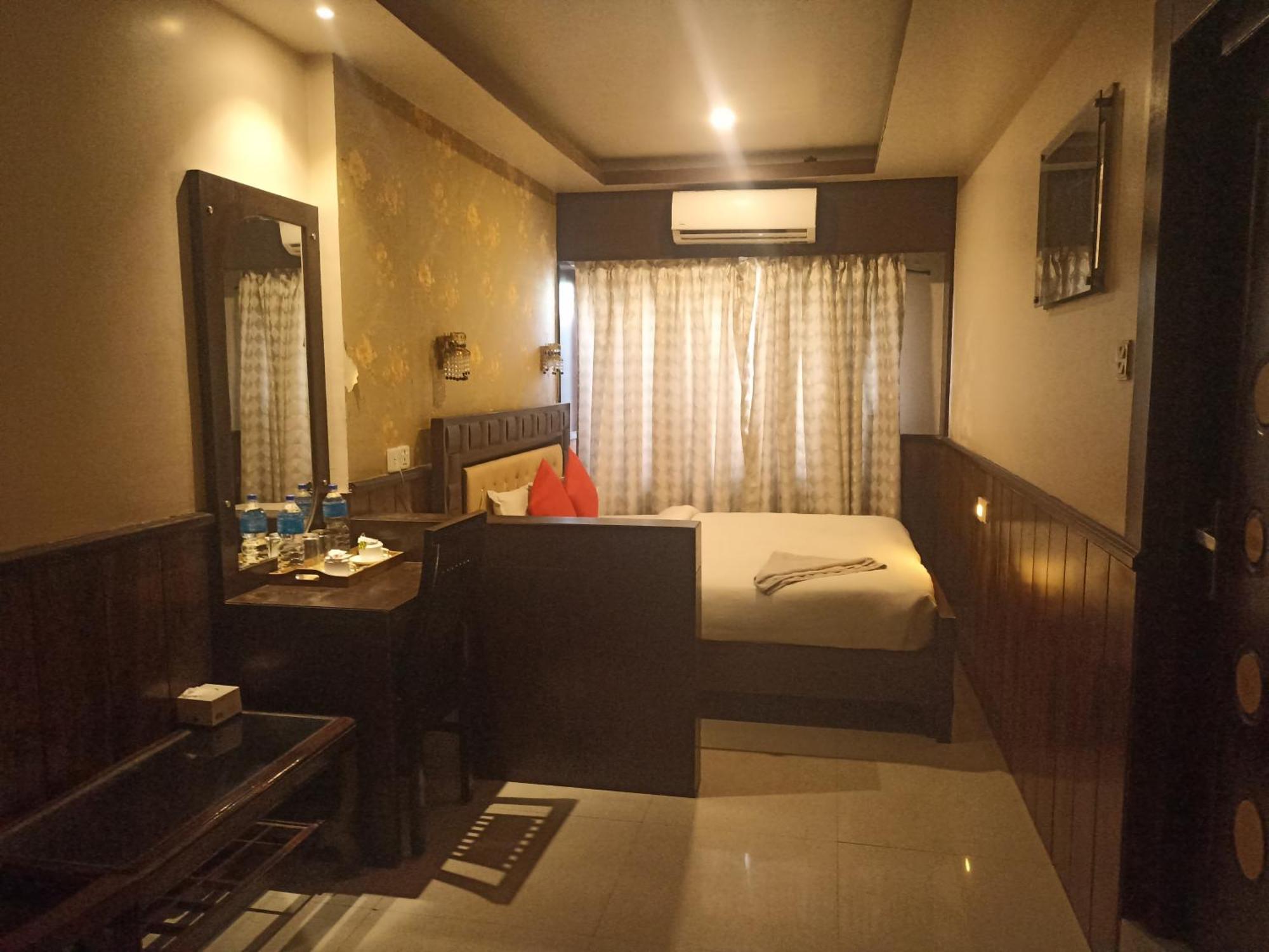 Hotel Prakash International Hetauda Room photo